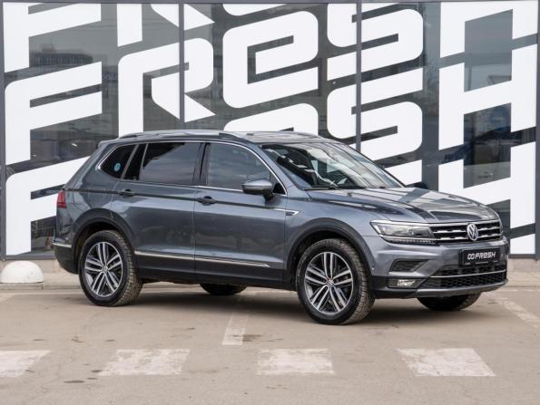 Volkswagen Tiguan II с пробегом 2020 года, цена 3 340 000 рублей, 89955 км, внедорожник, Автокод Объявления