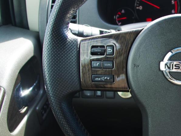 Nissan Pathfinder III Рестайлинг с пробегом 2012 года, цена 1 990 000 рублей, 152000 км, внедорожник, Автокод Объявления