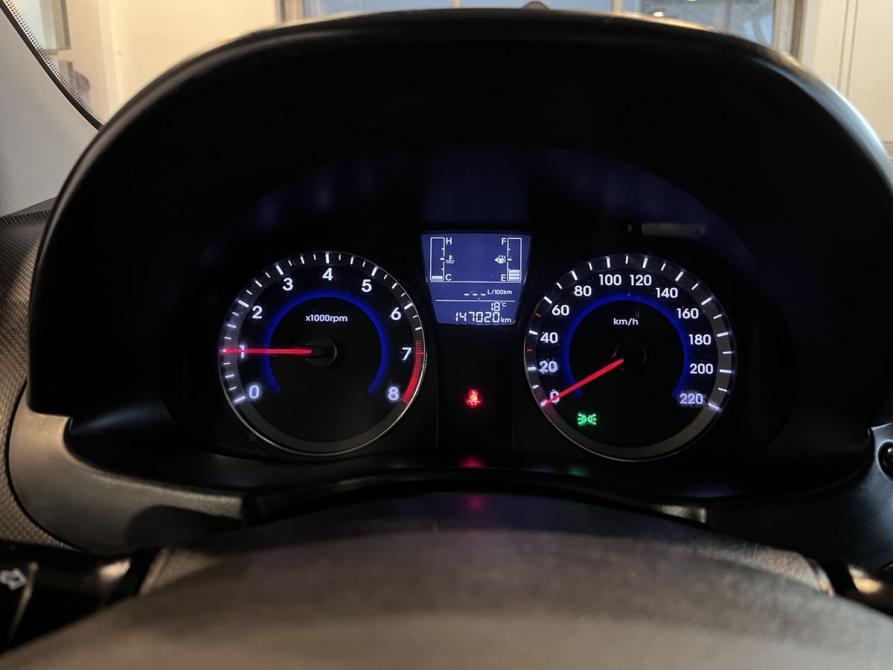 Hyundai Solaris I Рестайлинг Чебоксары  - изображение 11