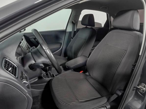 Volkswagen Polo V с пробегом 2011 года, цена 659 000 рублей, 118788 км, седан, Автокод Объявления