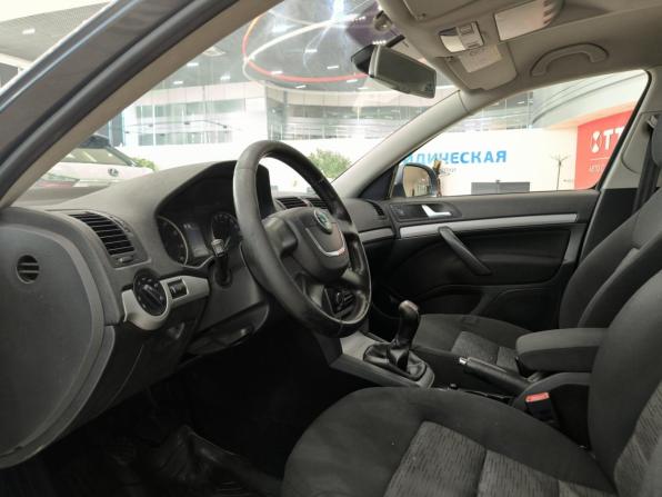 Skoda Octavia II (A5) Рестайлинг с пробегом 2012 года, цена 679 000 рублей, 252609 км, лифтбек, Автокод Объявления