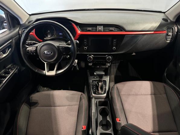 Kia Rio IV Рестайлинг с пробегом 2021 года, цена 1 795 000 рублей, 65800 км, хэтчбек, Автокод Объявления