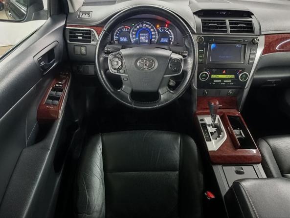 Toyota Camry VII (XV50) с пробегом 2012 года, цена 1 599 000 рублей, 200000 км, седан, Автокод Объявления
