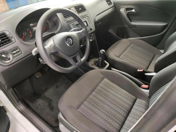 Volkswagen Polo V Рестайлинг с пробегом 2018 года, цена 1 000 130 рублей, 158998 км, седан, Автокод Объявления