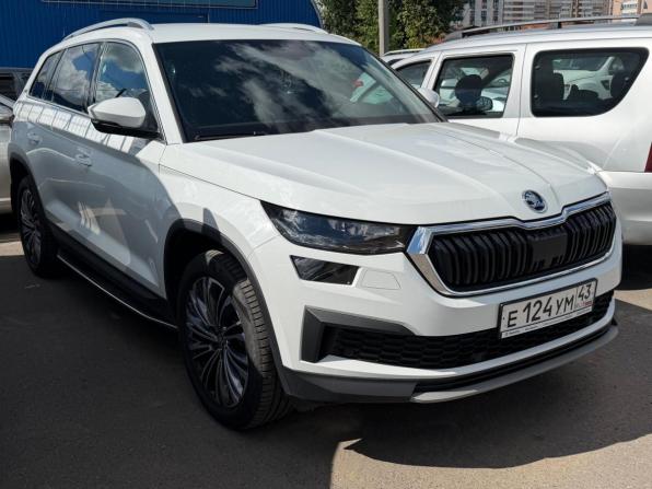Skoda Kodiaq I Рестайлинг с пробегом 2022 года, цена 3 590 000 рублей, 39407 км, внедорожник, Автокод Объявления