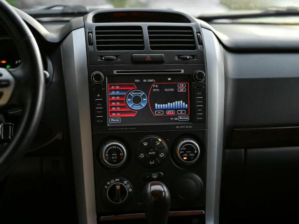 Suzuki Grand Vitara II с пробегом 2006 года, цена 650 001 рубль, 250950 км, внедорожник, Автокод Объявления