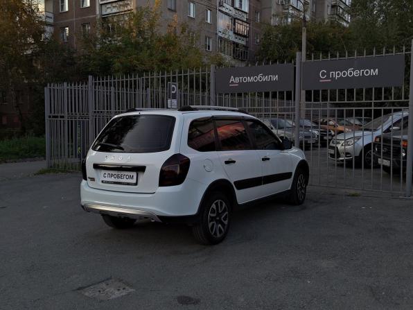 Lada (ВАЗ) Granta I Рестайлинг с пробегом 2023 года, цена 899 000 рублей, 22500 км, универсал, Автокод Объявления