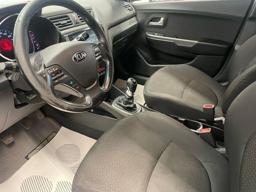 Kia Rio III Рестайлинг Санкт-Петербург  - изображение 23