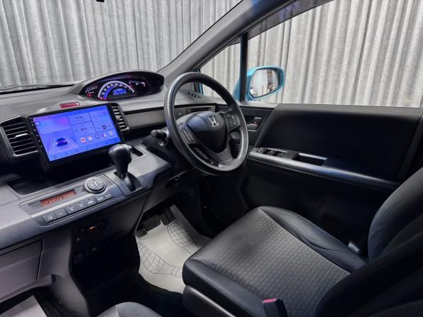 Honda Freed I Рестайлинг с пробегом 2012 года, цена 1 250 000 рублей, 159534 км, компактвэн, Автокод Объявления