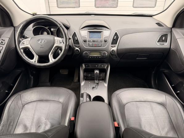 Hyundai ix35 I Рестайлинг с пробегом 2015 года, цена 1 260 000 рублей, 240074 км, внедорожник, Автокод Объявления