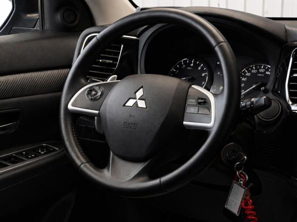 Mitsubishi Outlander III с пробегом 2013 года, цена 1 377 000 рублей, 166550 км, внедорожник, Автокод Объявления