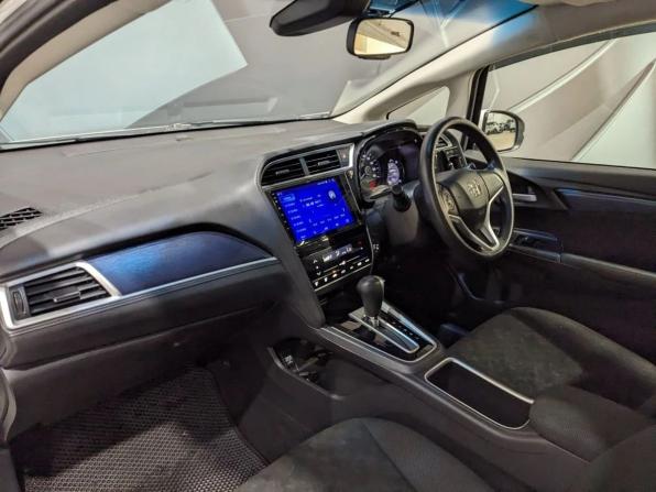 Honda Shuttle II с пробегом 2016 года, цена 1 199 000 рублей, 128000 км, универсал, Автокод Объявления