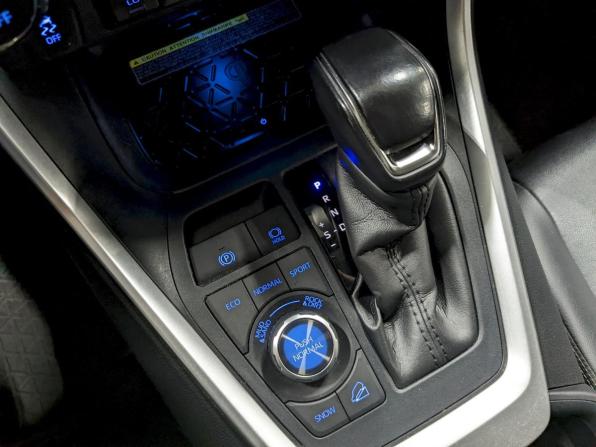 Toyota RAV4 V (XA50) с пробегом 2021 года, цена 3 750 000 рублей, 118626 км, внедорожник, Автокод Объявления