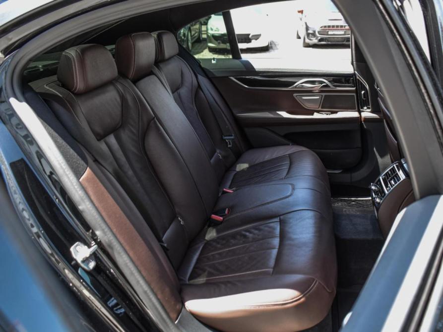 BMW 7 серии VI (G11/G12) Рестайлинг Краснодар  - изображение 7