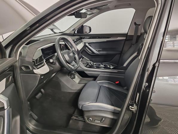 Geely Atlas II с пробегом 2024 года, цена 2 835 000 рублей, 28792 км, внедорожник, Автокод Объявления