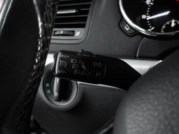 Skoda Yeti I Рестайлинг с пробегом 2017 года, цена 1 499 000 рублей, 54528 км, внедорожник, Автокод Объявления