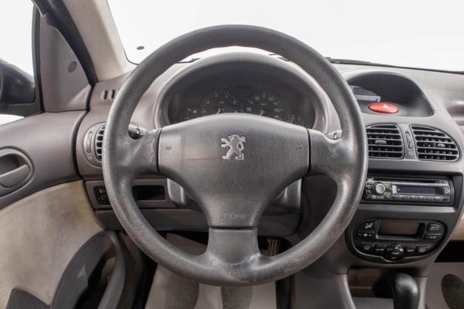 Peugeot 206 с пробегом 2003 года, цена 359 000 рублей, 175000 км, хэтчбек, Автокод Объявления