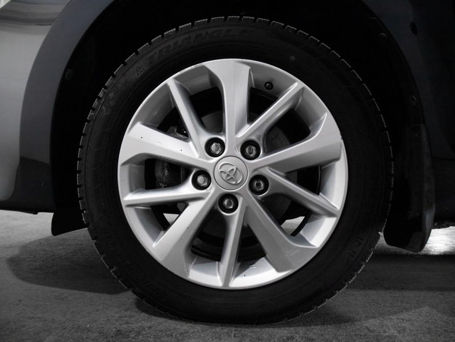Toyota Corolla XI (E160 E170 E180) Иркутск  - изображение 19