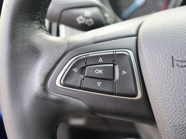 Ford Focus III Рестайлинг с пробегом 2016 года, цена 1 050 000 рублей, 173248 км, универсал, Автокод Объявления