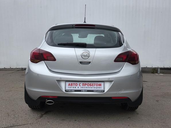 Opel Astra J с пробегом 2011 года, цена 520 000 рублей, 297469 км, хэтчбек, Автокод Объявления