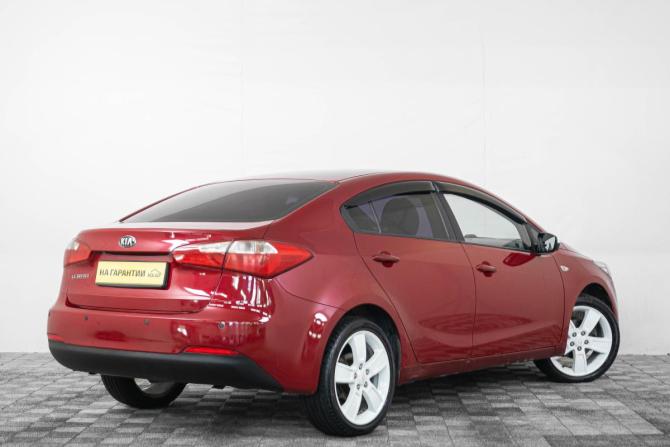 Kia Cerato III с пробегом 2014 года, цена 899 000 рублей, 280000 км, седан, Автокод Объявления