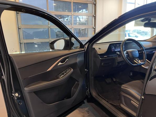 Omoda C5 I с пробегом 2023 года, цена 1 450 000 рублей, 99174 км, внедорожник, Автокод Объявления