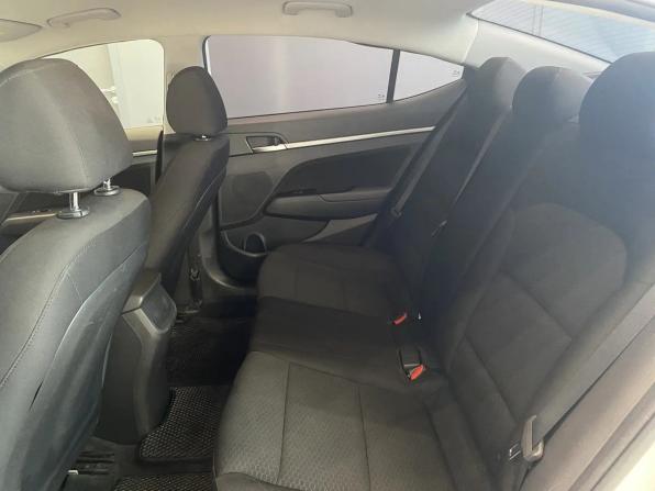 Hyundai Elantra VI (AD) Рестайлинг с пробегом 2019 года, цена 1 299 000 рублей, 123500 км, седан, Автокод Объявления