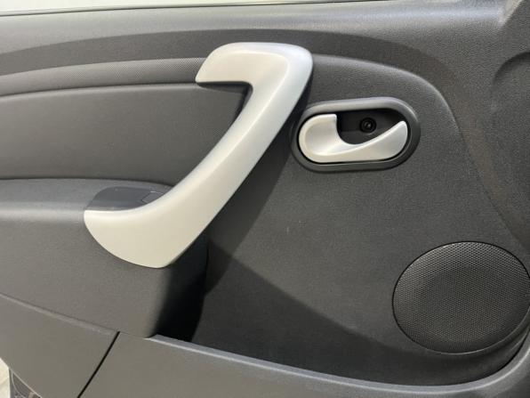 Renault Sandero I с пробегом 2013 года, цена 717 600 рублей, 139715 км, хэтчбек, Автокод Объявления