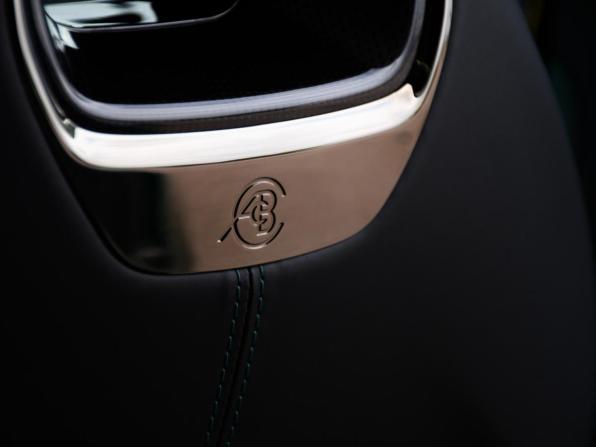 Lotus Eletre с пробегом 2023 года, цена 11 549 000 рублей, 2852 км, внедорожник, Автокод Объявления