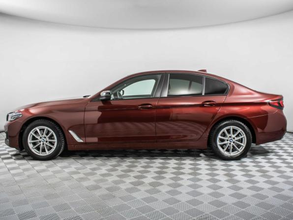 BMW 5 серии VII (G30/G31/G38) Рестайлинг с пробегом 2022 года, цена 4 100 000 рублей, 70500 км, седан, Автокод Объявления