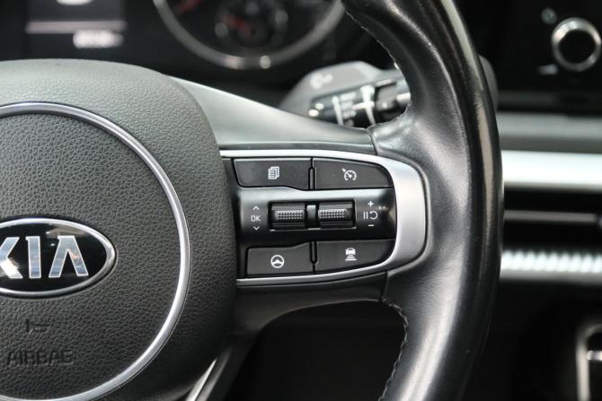 Kia K5 III с пробегом 2020 года, цена 2 299 000 рублей, 80350 км, седан, Автокод Объявления