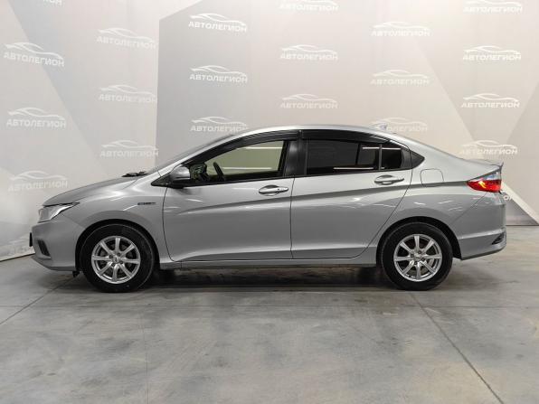 Honda Grace I Рестайлинг с пробегом 2017 года, цена 900 000 рублей, 160000 км, седан, Автокод Объявления