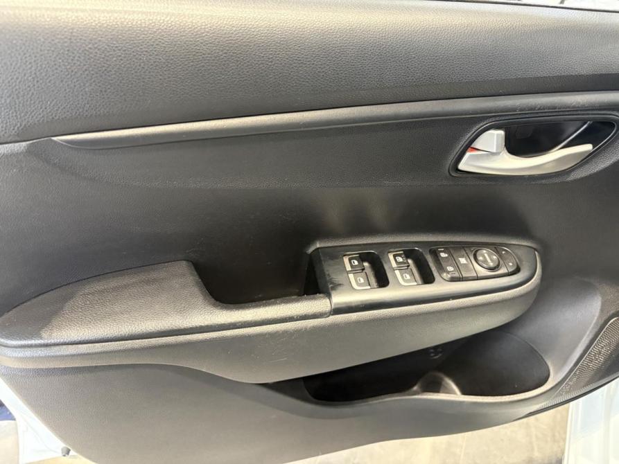 Kia Rio IV Новомосковск  - изображение 17