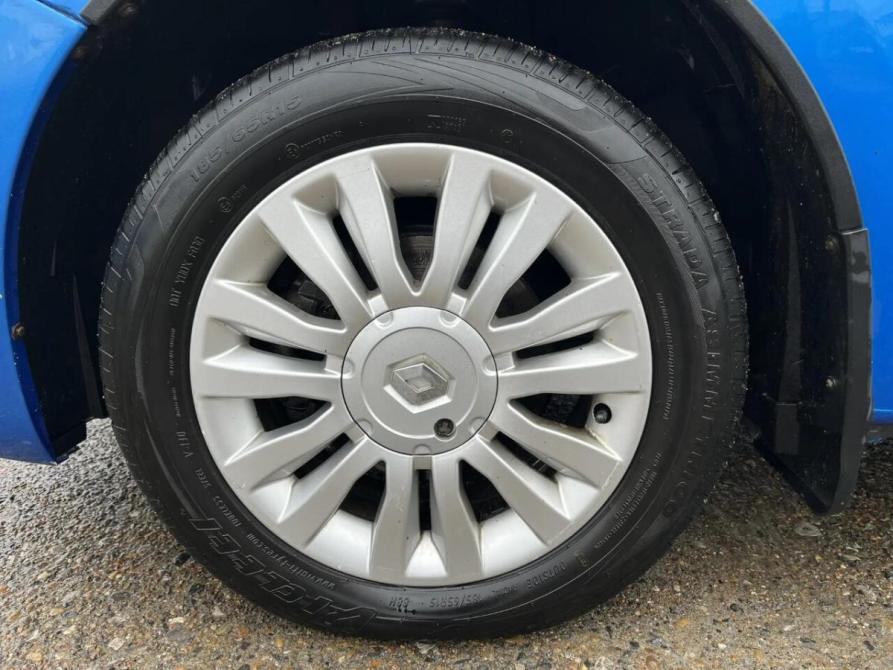 Renault Logan II Буинск  - изображение 4