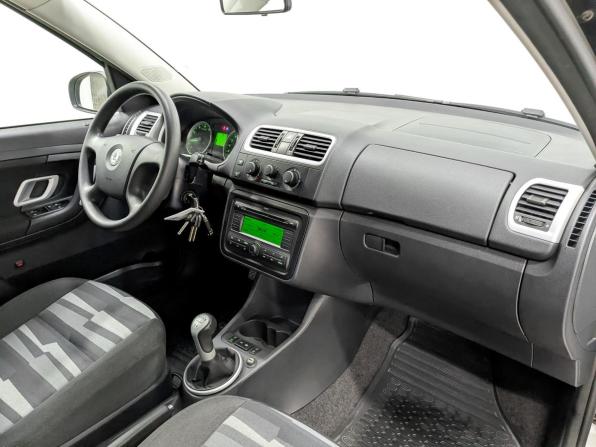 Skoda Roomster I с пробегом 2008 года, цена 830 000 рублей, 85035 км, компактвэн, Автокод Объявления