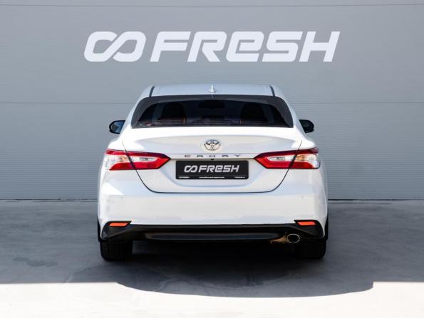 Toyota Camry VIII (XV70) с пробегом 2019 года, цена 2 290 000 рублей, 109027 км, седан, Автокод Объявления