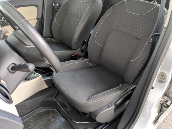 Renault Logan II с пробегом 2018 года, цена 899 000 рублей, 96981 км, седан, Автокод Объявления