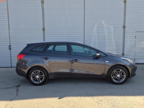Kia Ceed II с пробегом 2013 года, цена 982 000 рублей, 196821 км, универсал, Автокод Объявления