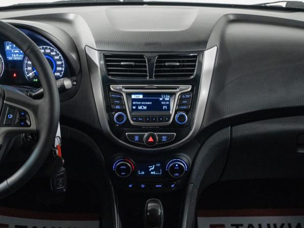 Hyundai Solaris I Рестайлинг с пробегом 2014 года, цена 1 070 500 рублей, 105164 км, седан, Автокод Объявления