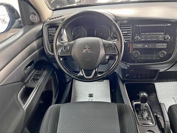 Mitsubishi Outlander III Рестайлинг 2 с пробегом 2017 года, цена 1 445 000 рублей, 205419 км, внедорожник, Автокод Объявления