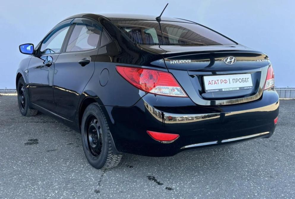 Hyundai Solaris I Киров  - изображение 8
