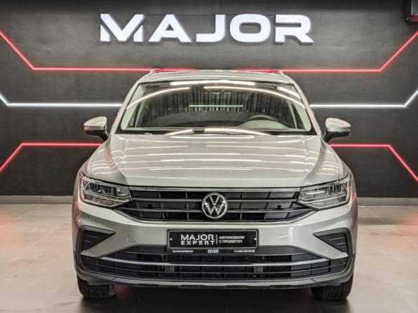 Volkswagen Tiguan II Рестайлинг с пробегом 2021 года, цена 2 655 000 рублей, 74000 км, внедорожник, Автокод Объявления