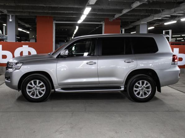 Toyota Land Cruiser 200 Series Рестайлинг 2 с пробегом 2015 года, цена 5 198 000 рублей, 219139 км, внедорожник, Автокод Объявления