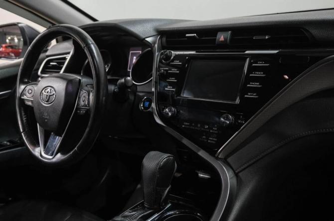 Toyota Camry VIII (XV70) с пробегом 2020 года, цена 3 149 000 рублей, 104000 км, седан, Автокод Объявления