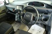 Toyota Sienta II Омск  - изображение 29