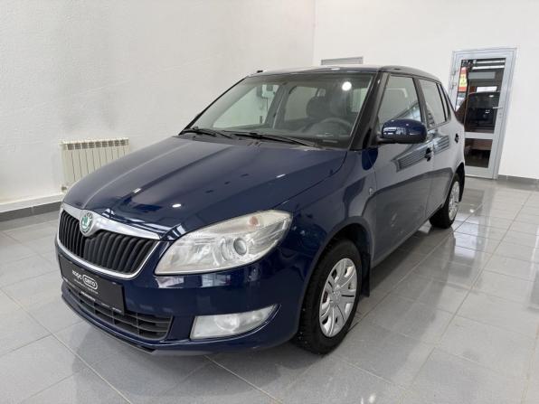 Skoda Fabia II Рестайлинг с пробегом 2011 года, цена 432 000 рублей, 286252 км, хэтчбек, Автокод Объявления