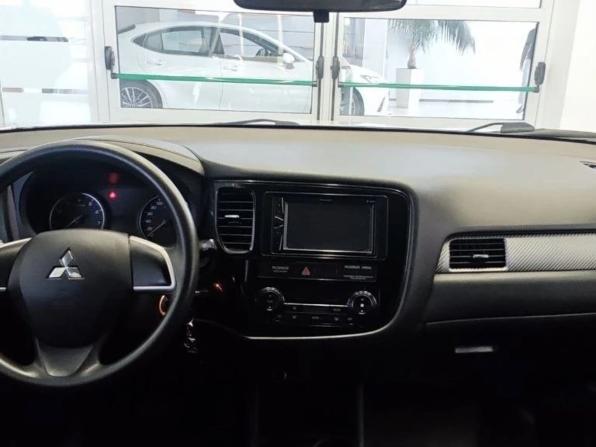 Mitsubishi Outlander III Рестайлинг 2 с пробегом 2015 года, цена 1 510 000 рублей, 177665 км, внедорожник, Автокод Объявления