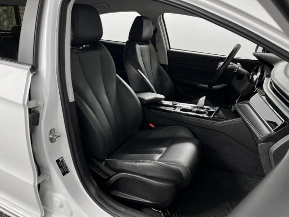 Omoda S5 с пробегом 2023 года, цена 1 410 900 рублей, 63864 км, седан, Автокод Объявления