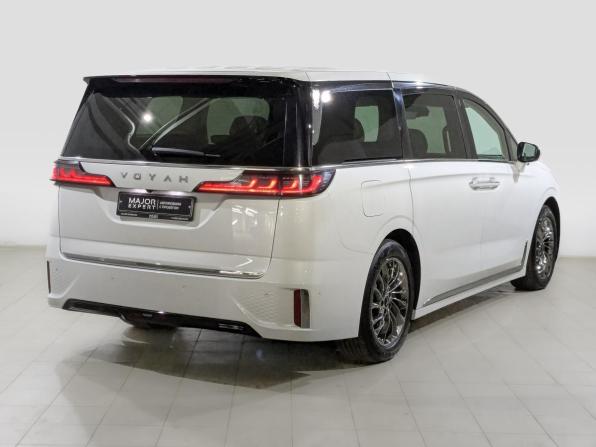 Voyah Dream I с пробегом 2022 года, цена 5 100 000 рублей, 30684 км, минивэн, Автокод Объявления