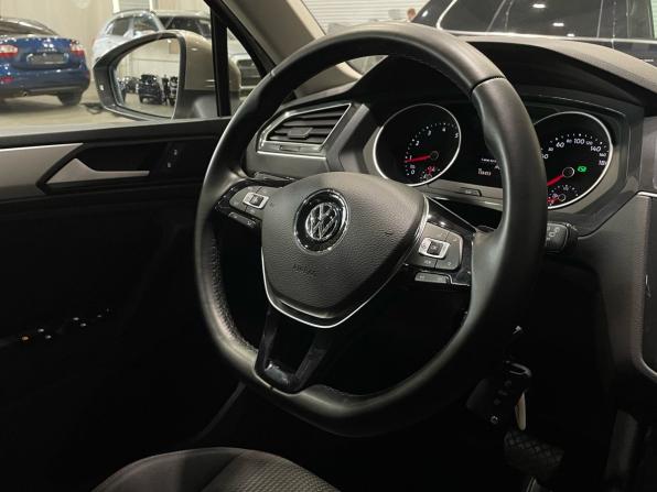 Volkswagen Tiguan II с пробегом 2020 года, цена 2 334 000 рублей, 138237 км, внедорожник, Автокод Объявления